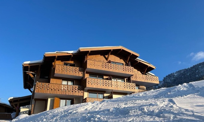 Praz-sur-Arly Appartement | Appartement type F1, pistes accessibles skis aux pieds