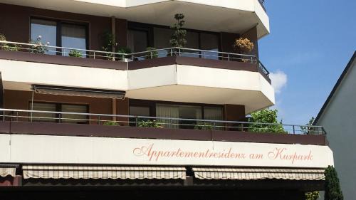 Bad Salzuflen Appartement | Appartementresidenz am Kurpark - Ferienwohnungen mit Pool & Sauna & Garage