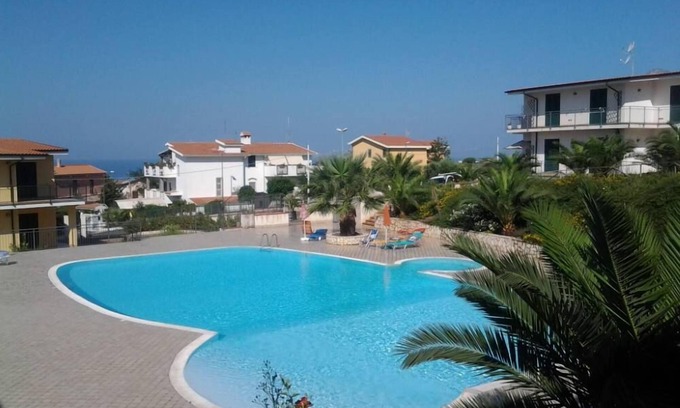 Scalea Appartement | appartement lumineux dans résidence calme a 1 km de la plage