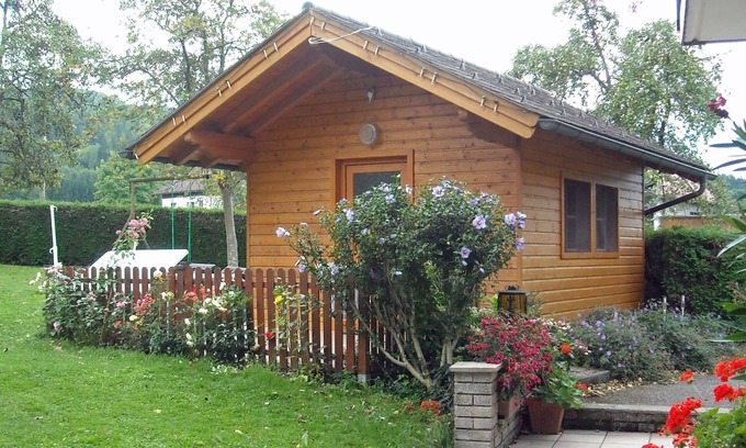 Aurach am Hongar Appartement | Appartment Zi 5 u. 6 - Ruheoase in der Natur Nahe am Attersee