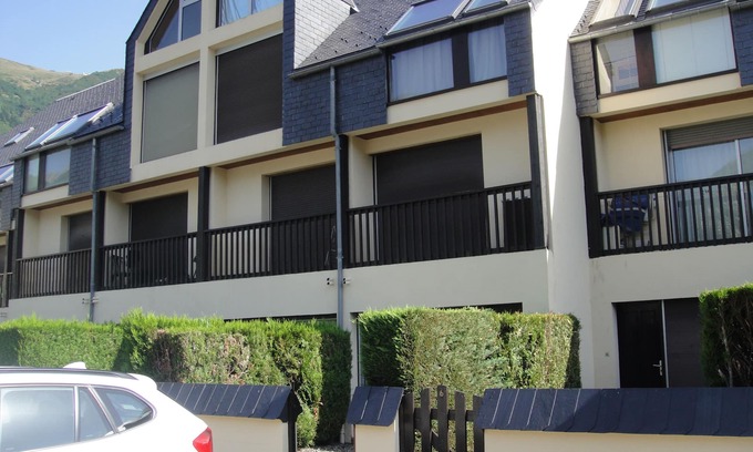 Vignec Appartement | Apparts Proche des Commerces, et Télécabine, Plein sud , Cour Fermée, Parking,