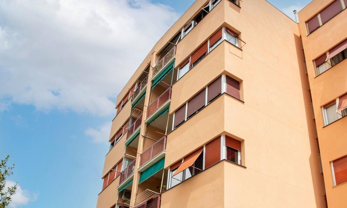 Sestri Ponente Appartement | Appealing Apartment in Genoa with Sauna