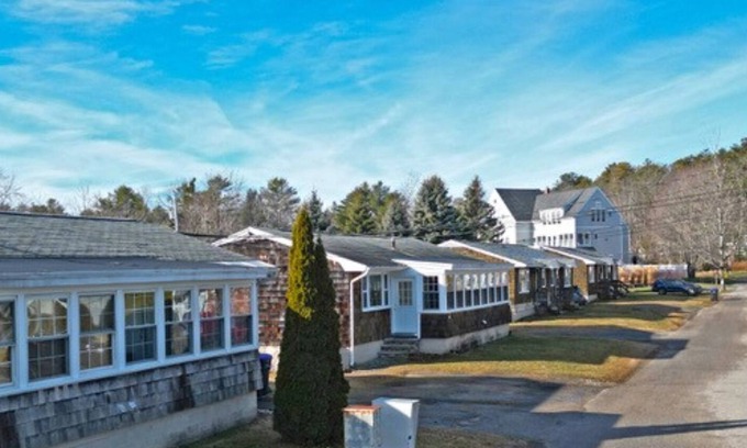 Ocean Park Copropriété | Appealing two-bedroom, one-bathroom condo, two short blocks from the beach!