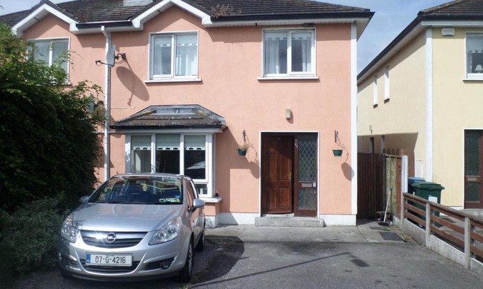 Loughrea Maison | Apple Guest House