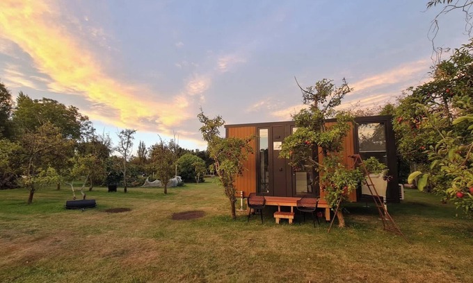 Harewood Maison | Applewood Cabin 2 by Tiny Away
