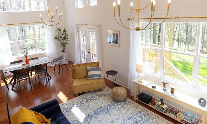 North Garden Maison | Applewood Ridge Guest House: Close to wineries, UVA & downtown Charlottesville