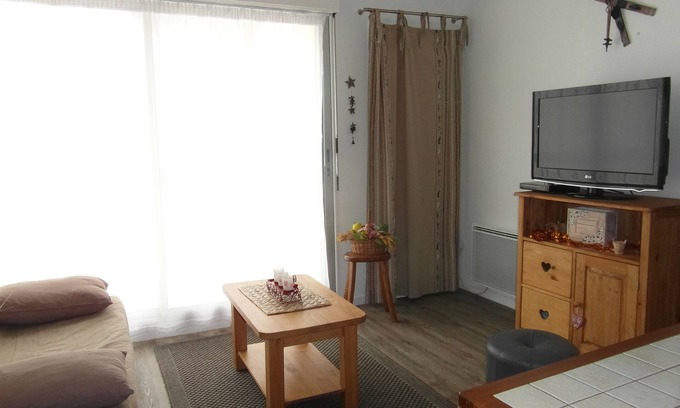 Saint-Lary-Soulan Appartement | APPT classé 2* ESPRIT MONTAGNE -Chambre Lit140 -terrasse expo Sud ST LARY SOULAN