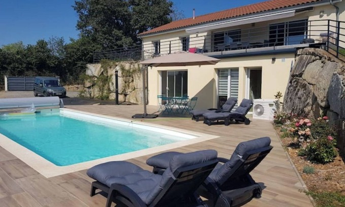 Arpajon-sur-Cere Appartement | appt neuf 😀 entièrement équipé❗