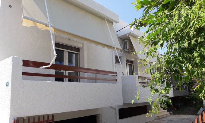 Amarinthos Appartement | Apt 30 mètres de la plage, ville d'Amarynthos