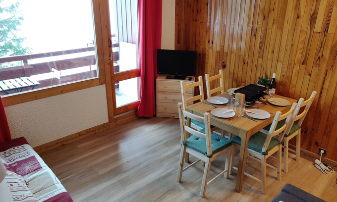 Meribel-Mottaret Appartement | Apt 4-6 Pers, sur les pistes, Meribel-Mottaret, au coeur des 3 Vallées !