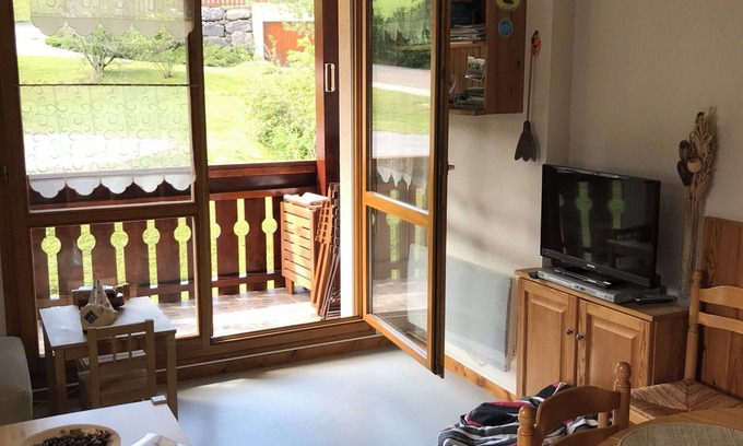 Les Hopitaux-Neufs Appartement | Apt 4/6 persons "les combettes" near metabief