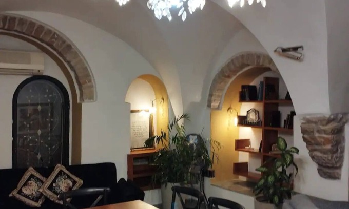 Old City Appartement | Apt in the heart of the old city overlooking the Western Wall