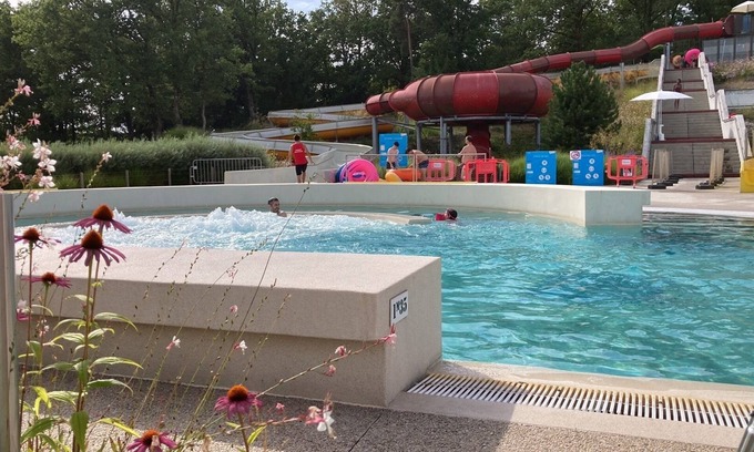 Compreignac Appartement | Apt indépendant mauve /terrasse /parking/5 km des activités du lac de ST PARDOUX