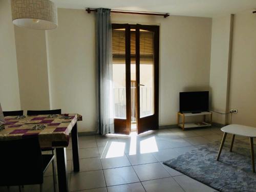 Vic Appartement | APT6 Confortable PIS en ple centre de Vic APTGARBI