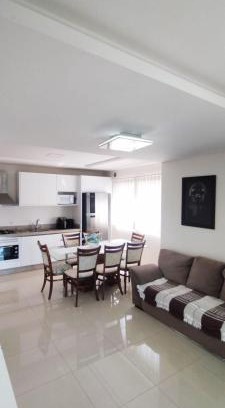 Castelo Branco Appartement | Apto 350 metros do mar com 2 garagens e ar condicionado