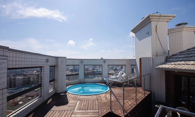 Capao da Canoa Appartement | Apto c churrasq, piscina e wi-fi a 200m da praia