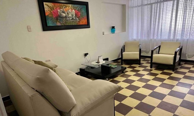 Antonio Narino Appartement | Apto cerca a Clínica del Olaya, candelaria y centro ciudad
