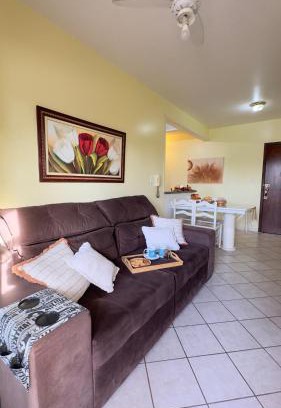 Piratuba Appartement | Apto Violetas na Janela- 1 suíte climatizada- à 50m do Parque Termal!