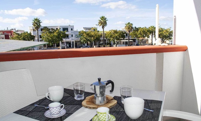 Gagliano del Capo Appartement | JOLI APPARTEMENT DEUX PIÈCES AVEC TERRASSE MEUBLÉE