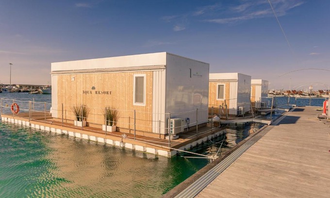 Giulianova Location De Bateaux | AQUA RESORT GIULIANOVA - Houseboat Experience