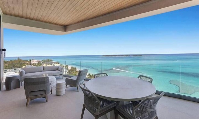 Nassau Appartement | Aqualina 3 bedroom Luxury Beachfront Residence