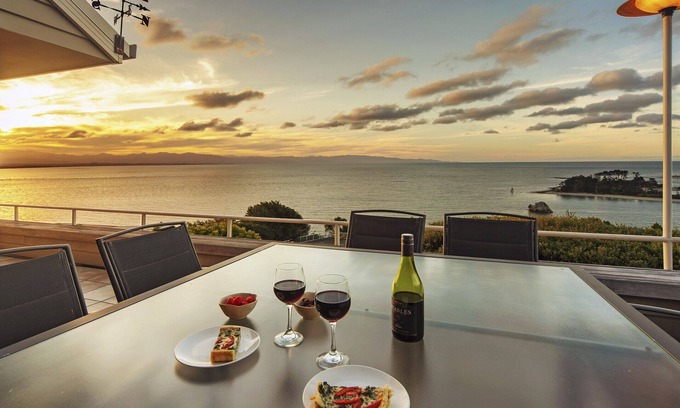 Nelson Maison | Aquavista - Beautiful Views over Tasman Bay