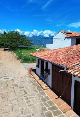 Barichara Maison | AQUI ESTOY BIEN