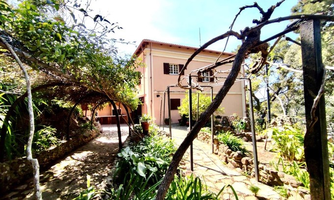 Bindua Maison | AragoniteAzzurra Casa Vacanza