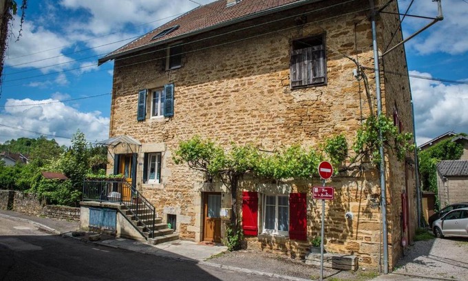Arbois Appartement | Arbois Le 1876