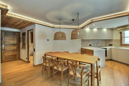 Arc-1950 Appartement | ARC 1950 - Appartement 8 personnes Duplex Cheminée - ski aux pieds - Sauna, Hammam, Jacuzzi, Piscine