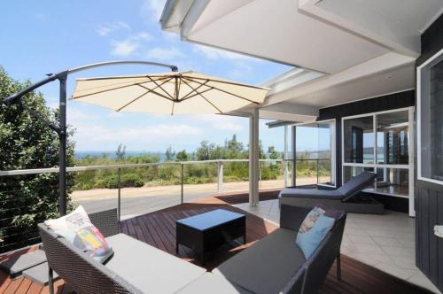 Vincentia Maison | Arcadia - large 4BR beach home & optional studio