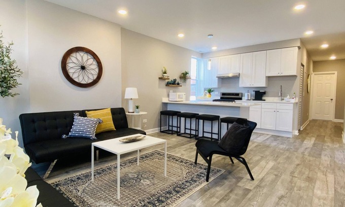 Bridgeport Appartement | Archer #2 | New 3 Bedroom near McCormick Place, Wintrust Arena, Chinatown