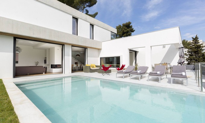 Perier Maison | Villa d'Architecte & piscine au coeur de Marseille