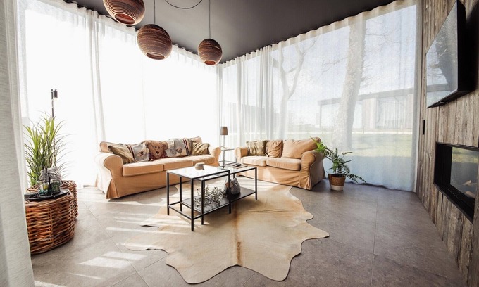 Heure Maison | Maison Copine hyper moderne proche Somme-Leuze