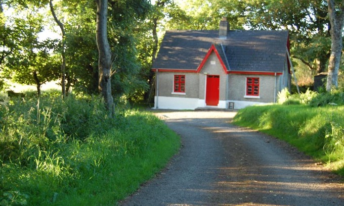 Ballinful Maison | Ardtarmon Gate Lodge