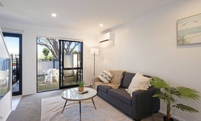 Lower Hutt Maison | Ariki Serenade House: 2BR Peaceful Stay