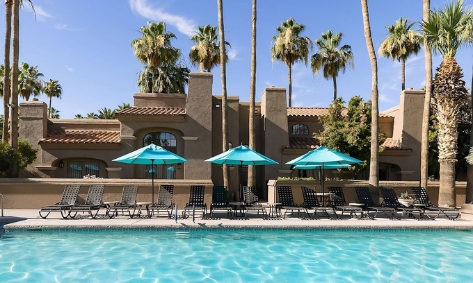 South Scottsdale Station Balnéaire | Arizona Like It Should Be! 2 Modern Units, Family-Friendly, Free Parking!