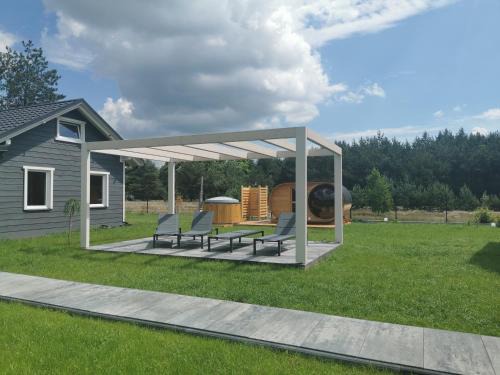 Prusicko Maison | ARKADIA - Domki z balią i sauną nad Wartą