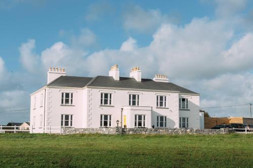 Spanish Point Maison | Armada House