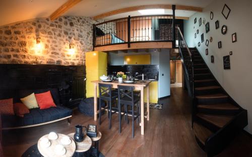 Saint-Bonnet-le-Froid Appartement | Armoise
