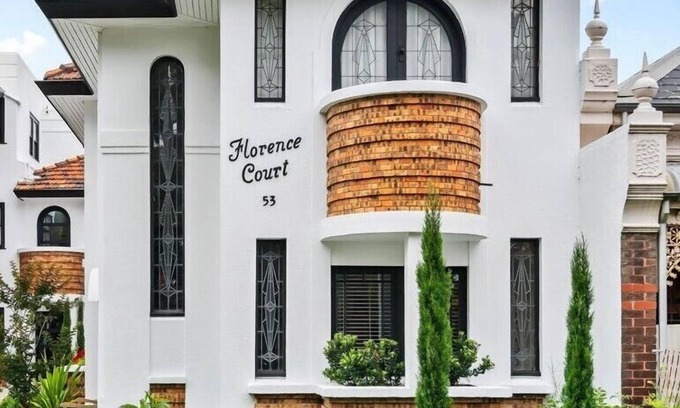 Middle Park Appartement | Art Deco Boutique Bespoke Brilliance + Beach&Park