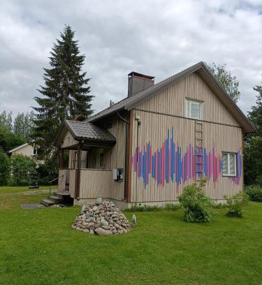 Maenttae-Vilppula Appartement | Art House & Sculpture Garden