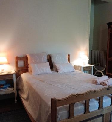 Lezat-sur-Leze Maison | Artbnb