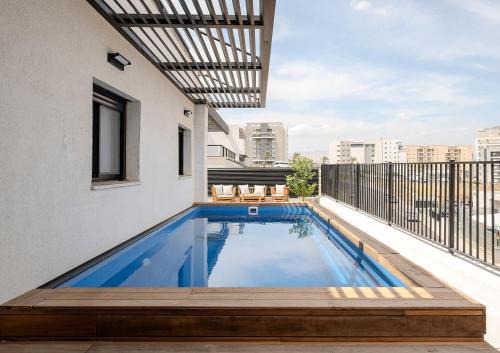 Tiberias Appartement | Artemis Luxury Apartment with Private Pool and Stunning Views in Tiberias