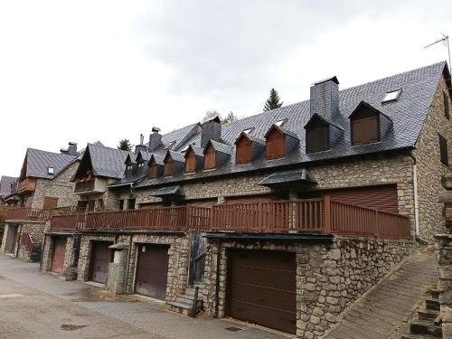 Arties Chalet De Ski | Arties III