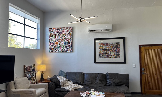 Richland Heights East Maison | Artisan Home Away From Home