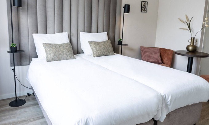 Raamsdonksveer Appartement | Chambre Individuelle Artistique et Lumineuse à Raamsdonksveer