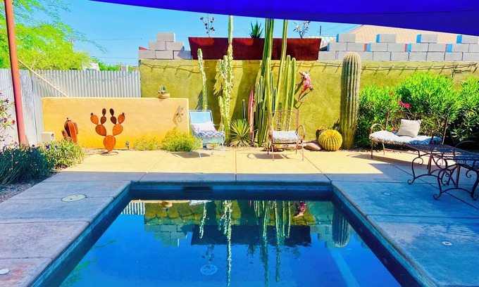Dunbar Spring Maison | Retraite historique du centre-ville de 100 ans avec spa / piscine d'eau salée privés
