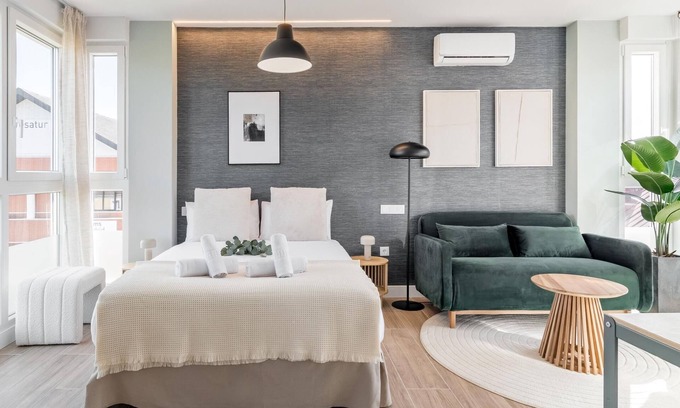 Ciudad Lineal Appartement | Arturo Soria Stays by Charming IV, newly renovated with Parking