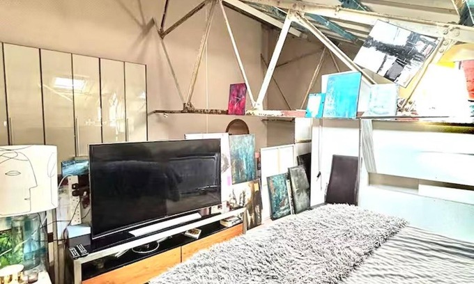 St. George's Appartement | Arty Infused Loft With ac Near Emirates Stadium